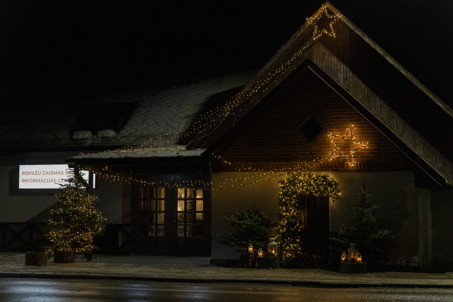 Gaismas dārzs Ropažu baznīcā