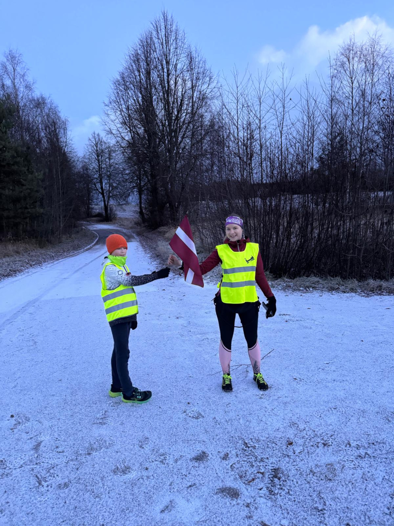 stafetes skrējiens “Ropaži skrien 107”