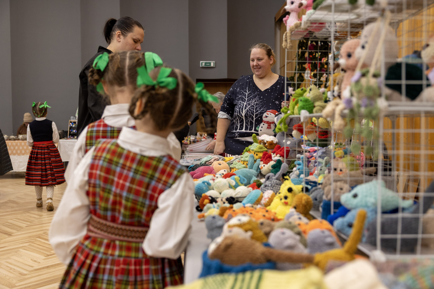 Ziemassvētku tirdziņš un sporta aktivitātes Ropažos