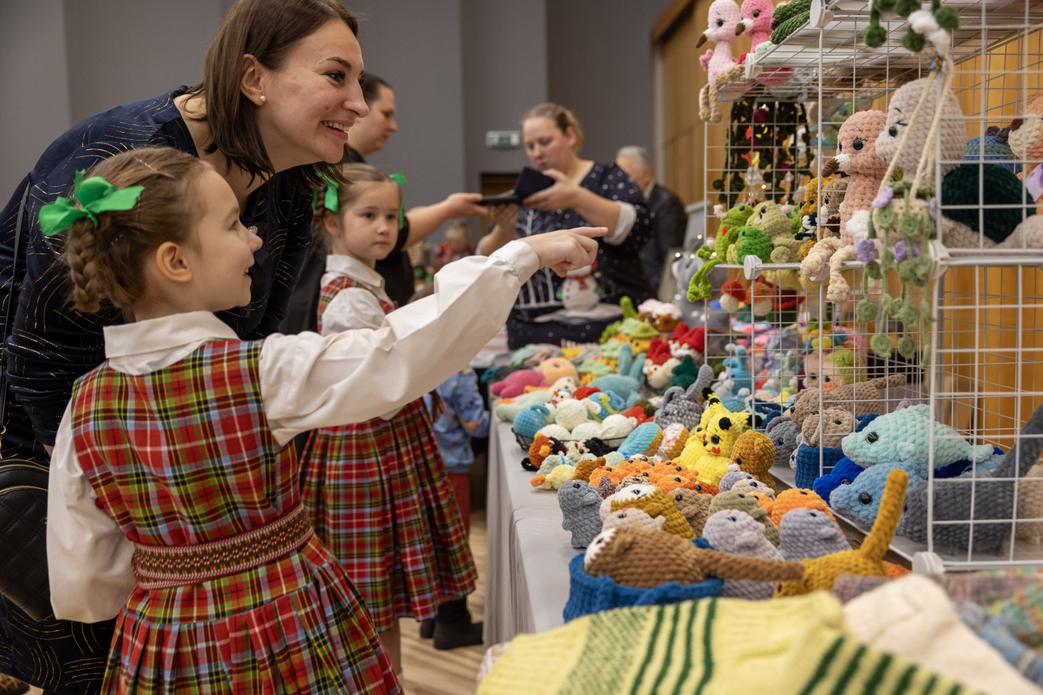 Ziemassvētku tirdziņš un sporta aktivitātes Ropažos