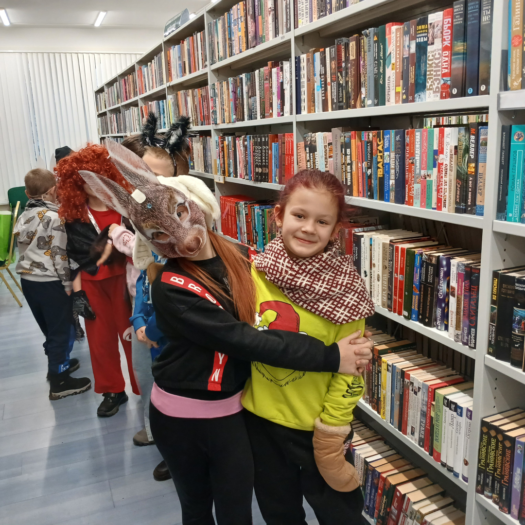   Ziemassvētku ķekatu jampandracis Vangažu pilsētas bibliotēkā