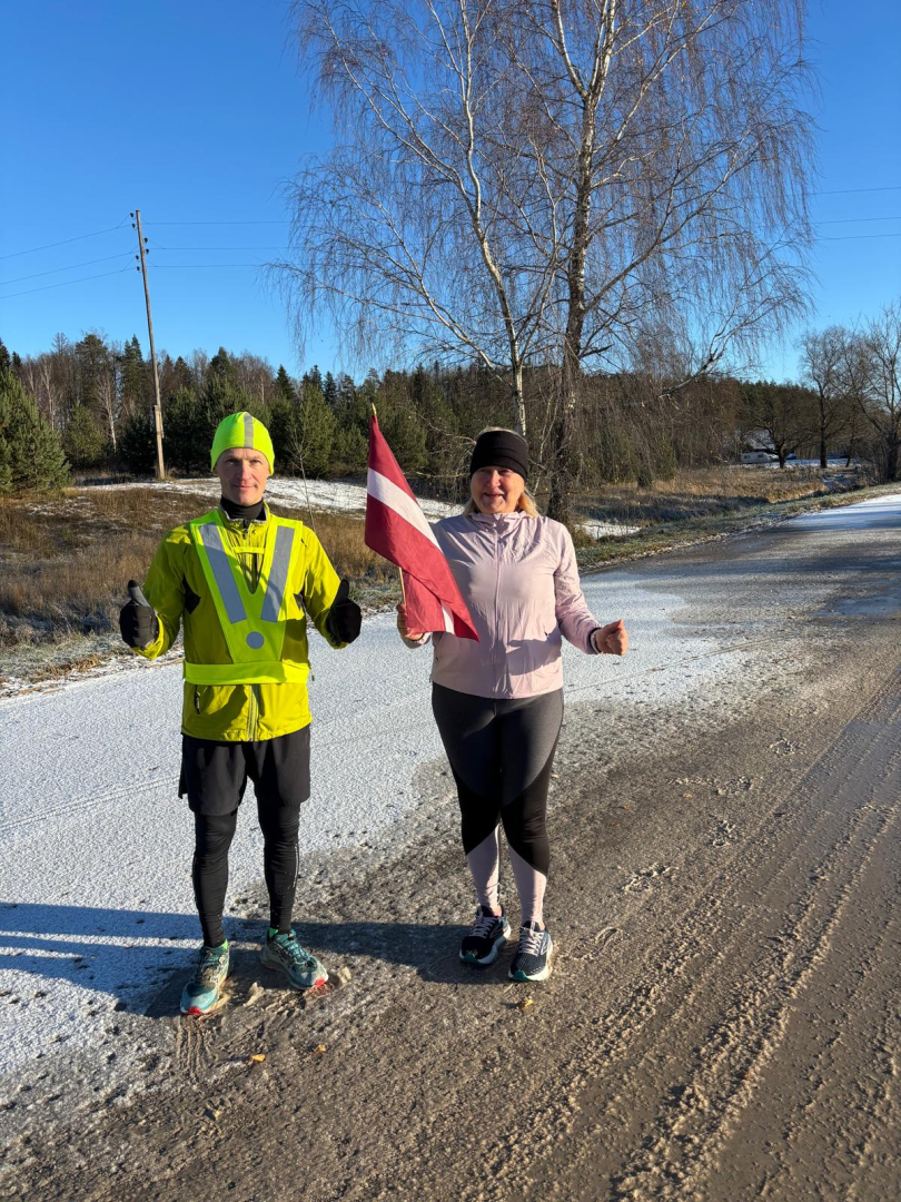 stafetes skrējiens “Ropaži skrien 107”