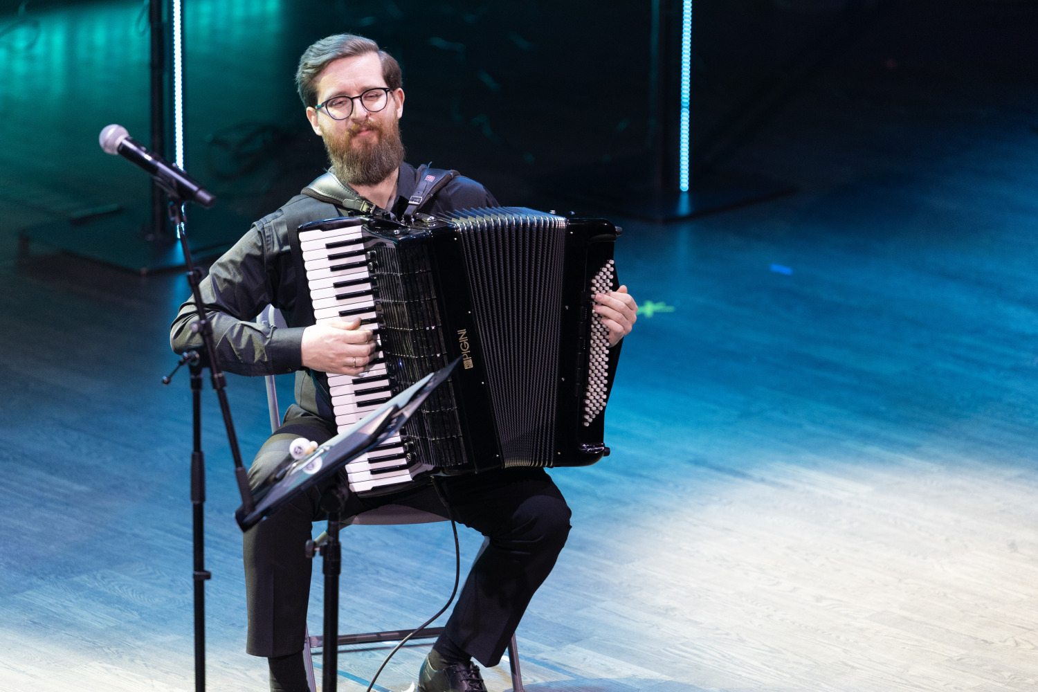 Ziemassvētku koncerts "Lūk, tādiem jābūt Ziemassvētkiem!" novada senioriem