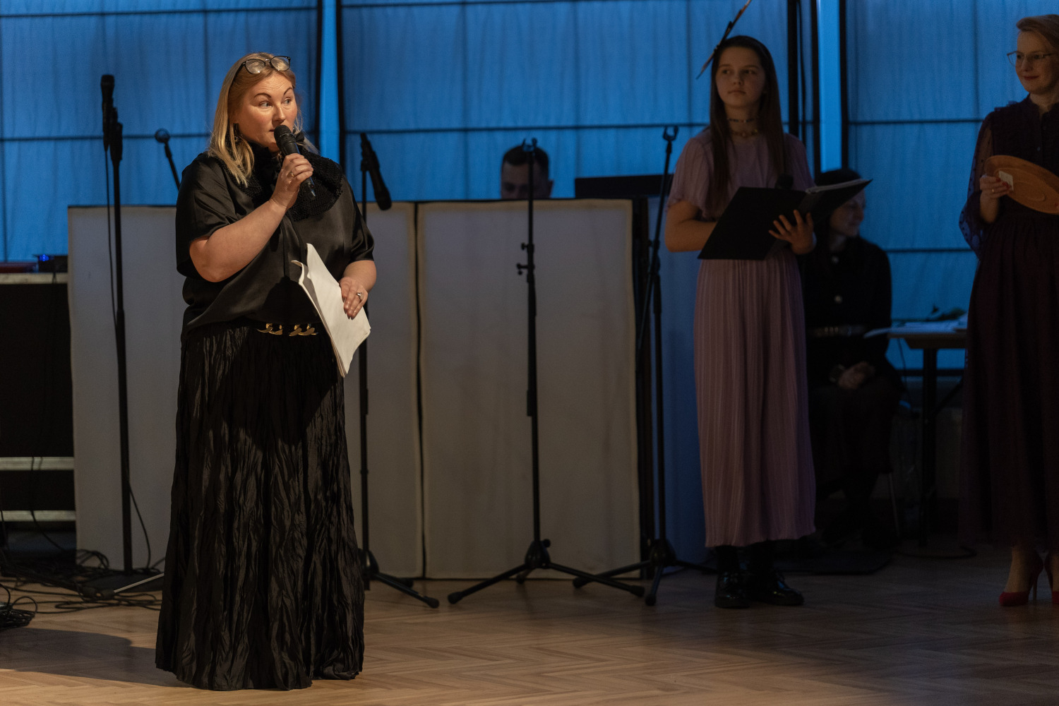 koncerts un izstāde “Draugi vienas upes krastos”