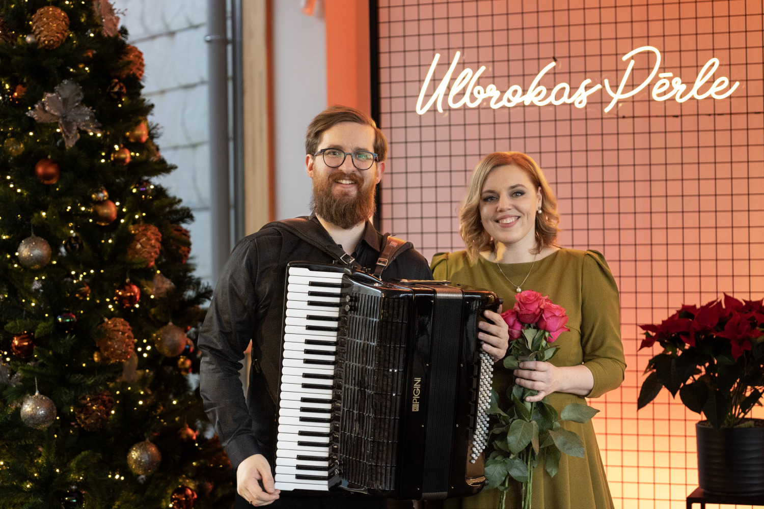 Ziemassvētku koncerts "Lūk, tādiem jābūt Ziemassvētkiem!" novada senioriem