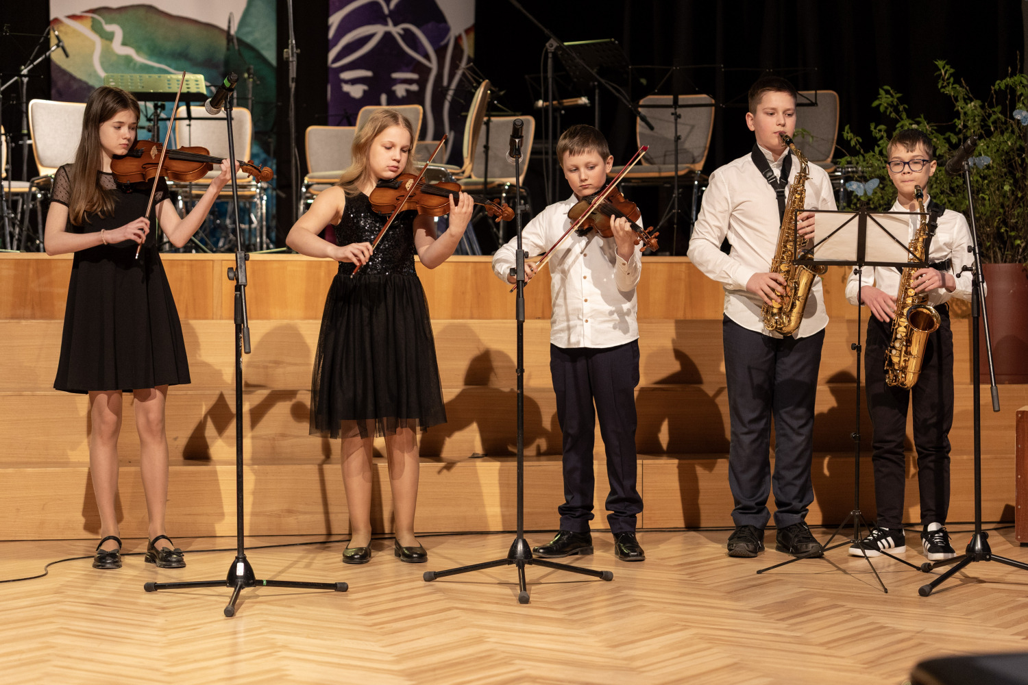 koncerts un izstāde “Draugi vienas upes krastos”