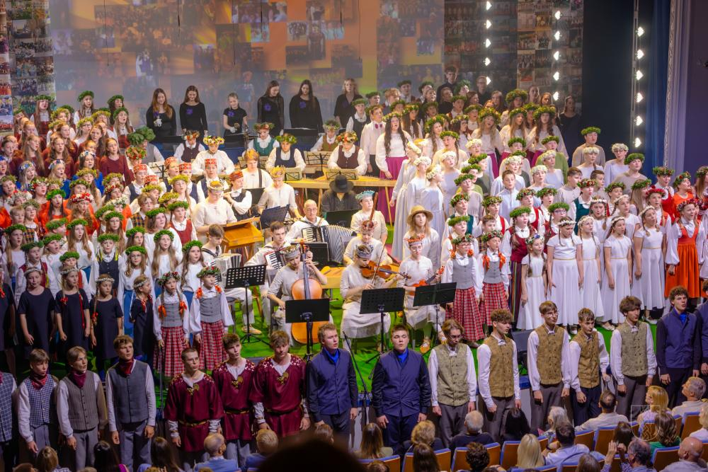 Tautas mūzikas koncerts "Dižā skaņrakstā" - 07.07.2025