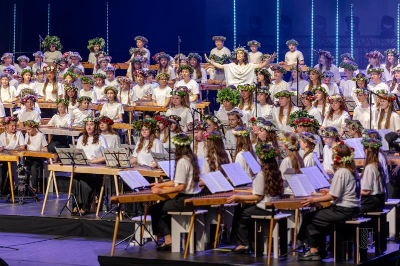 Kokļu mūzikas koncerts "DZĪSLOJUMS" 
