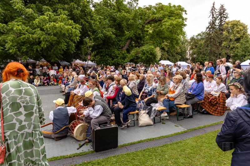 Svētki Vērmanes dārzā - Folkloras kopu programma