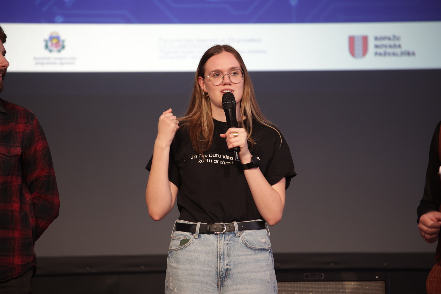 Pasniegtas "Ropažu novada Jauniešu gada balvas"