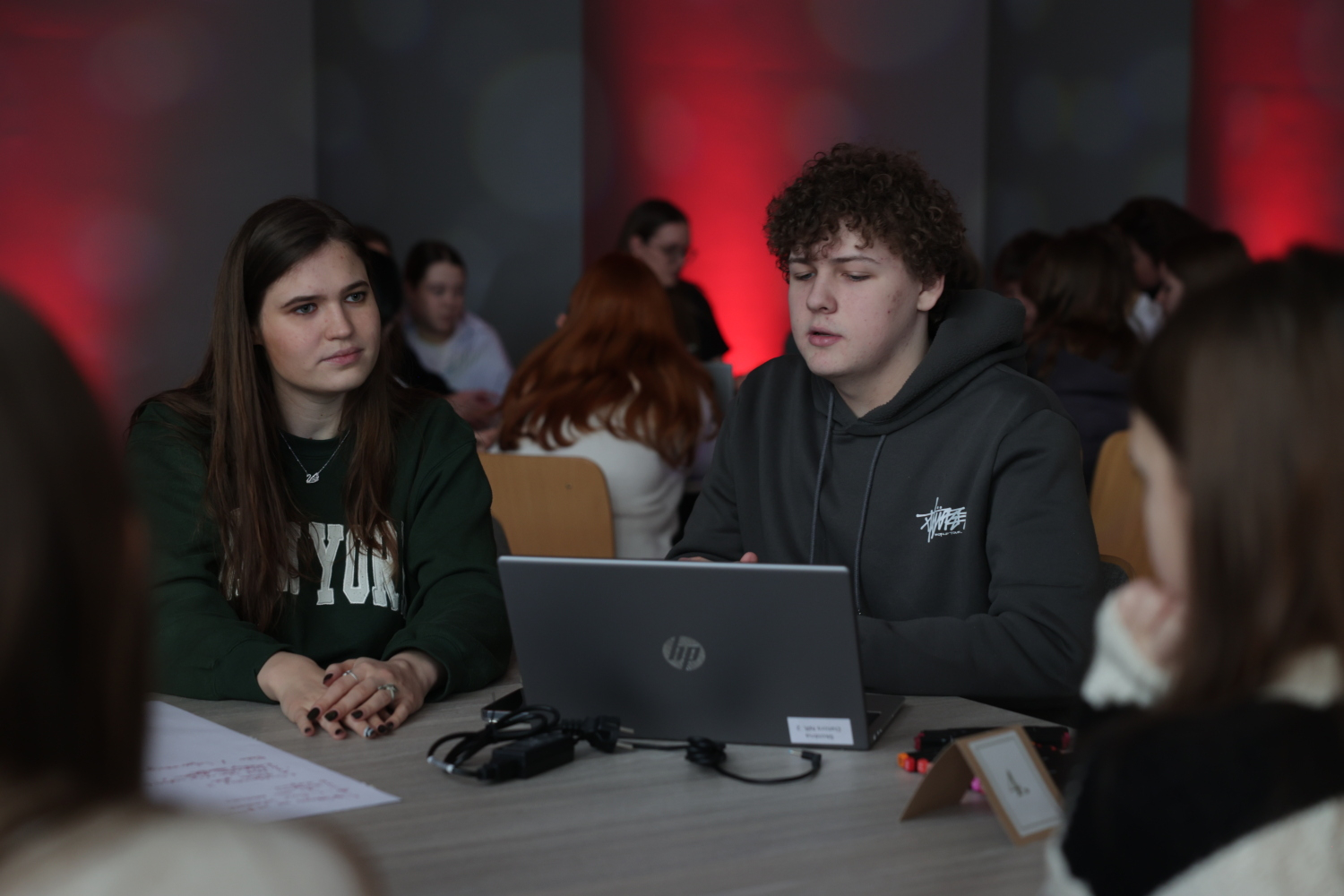 Pasniegtas "Ropažu novada Jauniešu gada balvas"