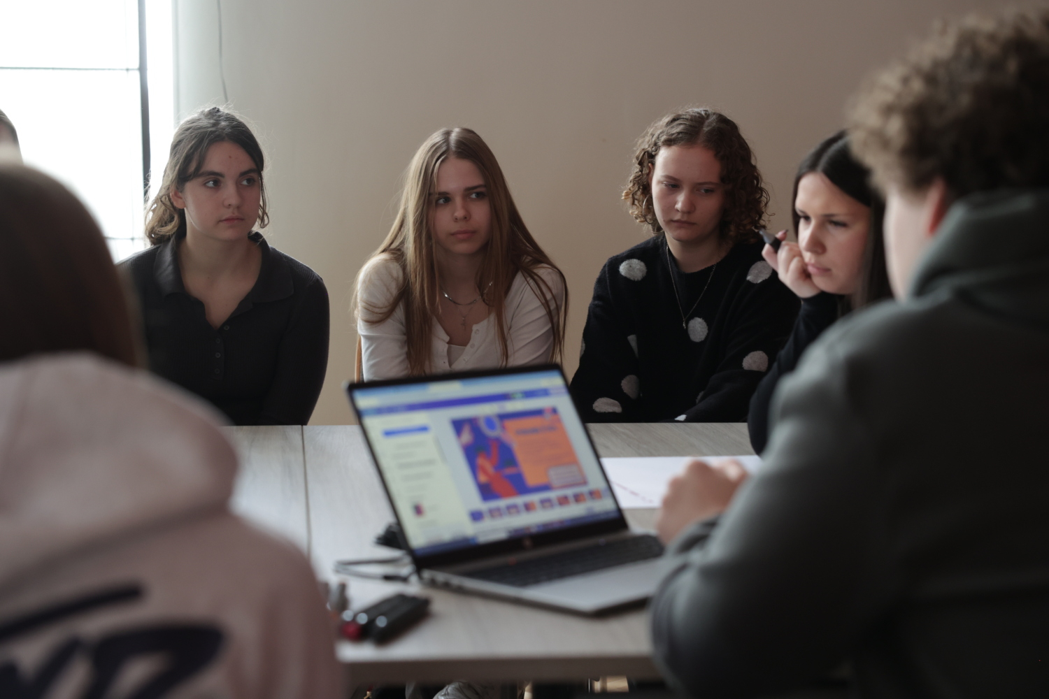 Pasniegtas "Ropažu novada Jauniešu gada balvas"