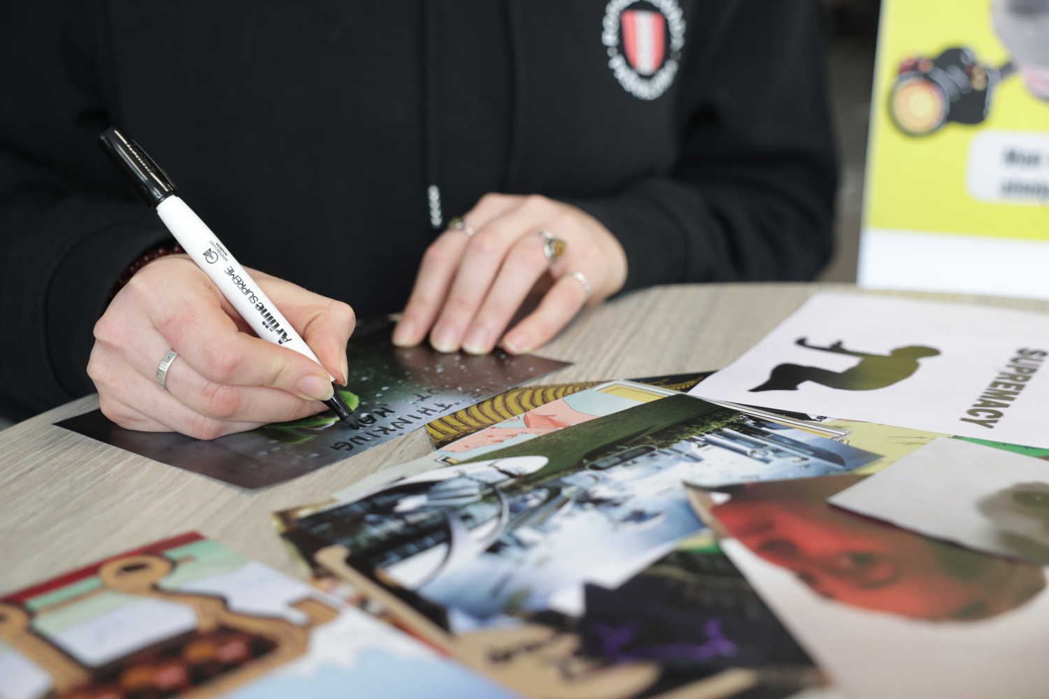 Pasniegtas "Ropažu novada Jauniešu gada balvas"