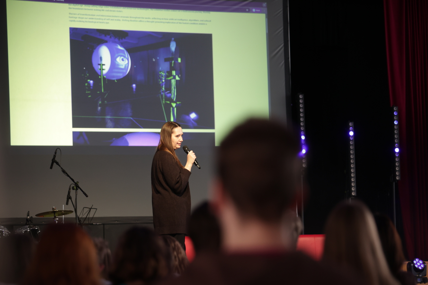 Pasniegtas "Ropažu novada Jauniešu gada balvas"