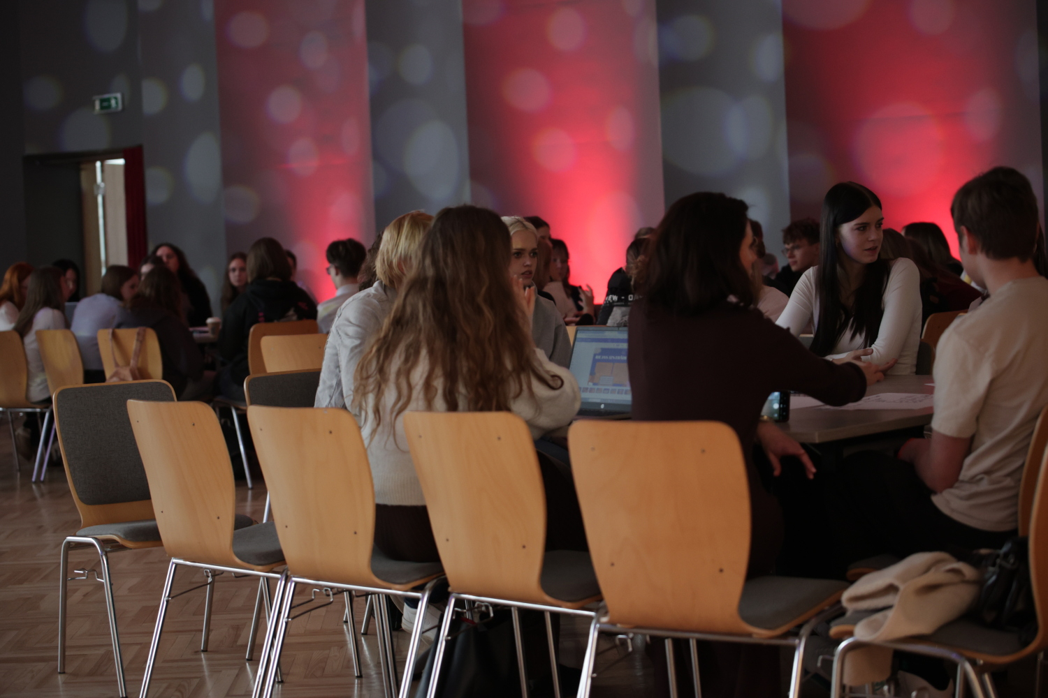 Pasniegtas "Ropažu novada Jauniešu gada balvas"