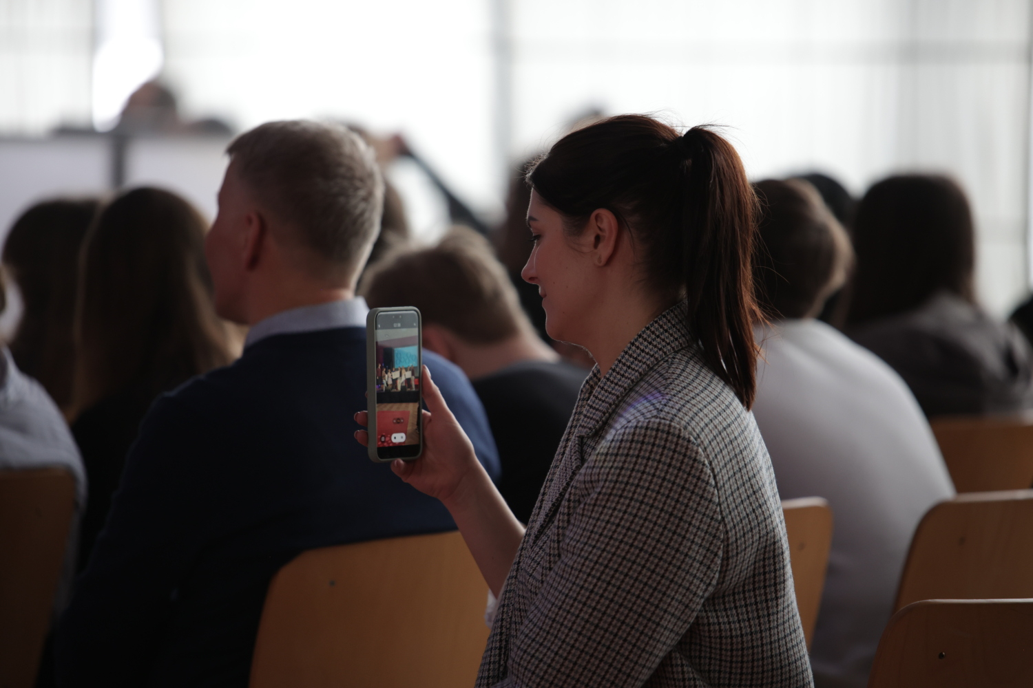 Pasniegtas "Ropažu novada Jauniešu gada balvas"