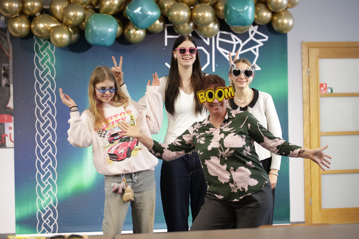 Pasniegtas "Ropažu novada Jauniešu gada balvas"