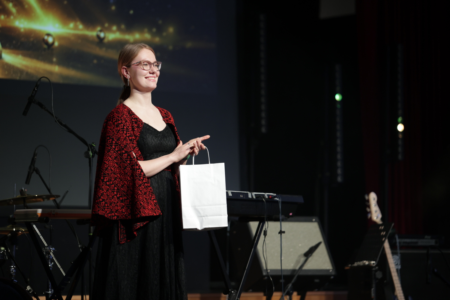 Pasniegtas "Ropažu novada Jauniešu gada balvas"