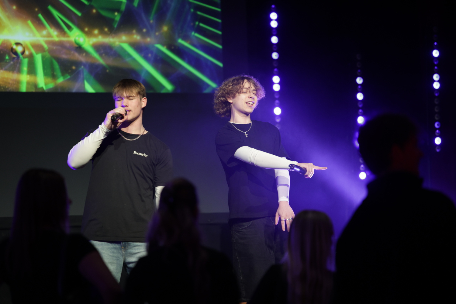 Pasniegtas "Ropažu novada Jauniešu gada balvas"