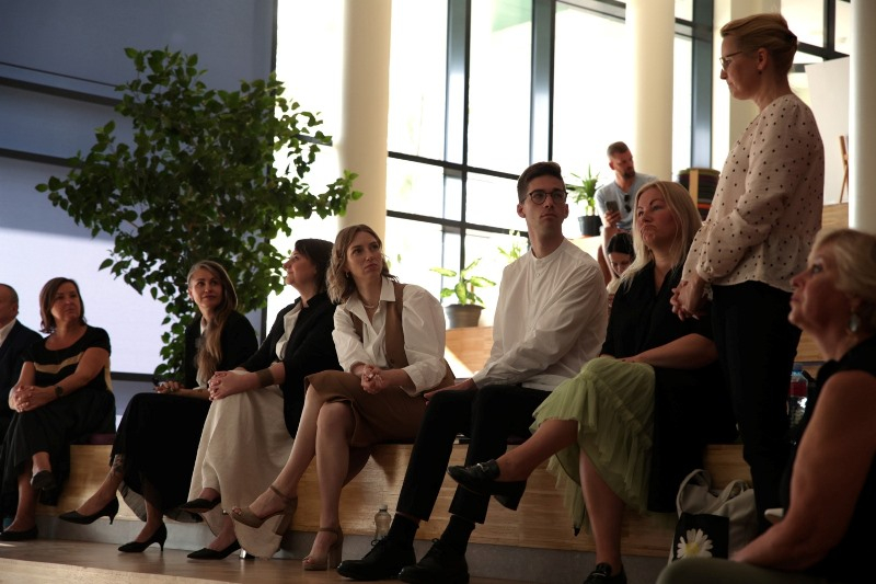 Kultūras ministre viesojas Ropažu novadā