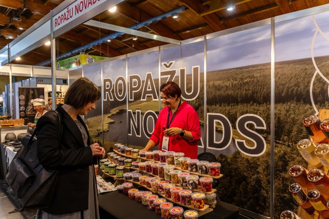 Novada uzņēmēji piedalās izstādē “Riga Food 2025”