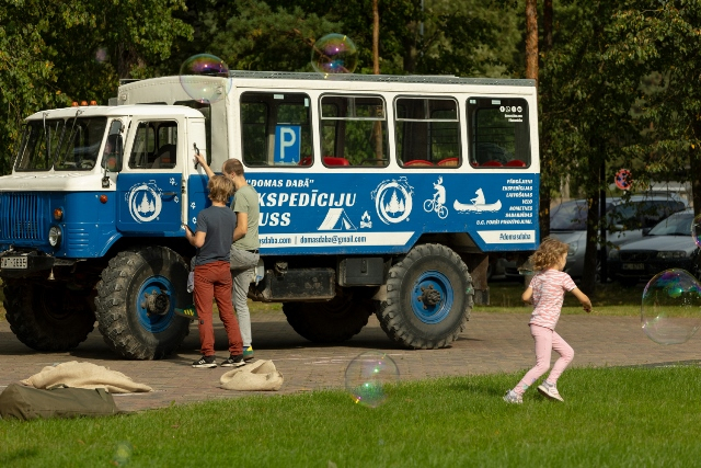 tēva diena