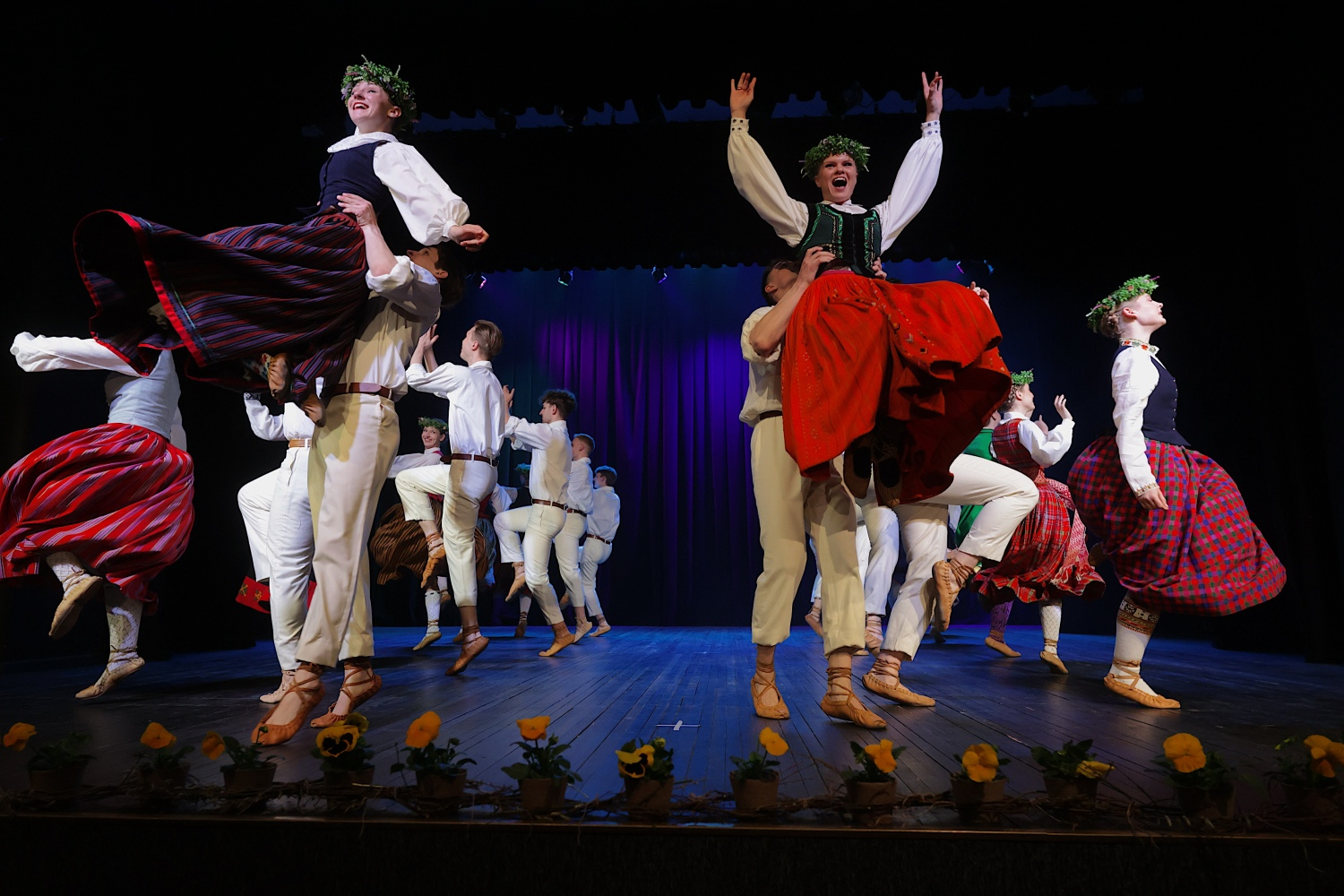 Koncerts "Sadancošana Berģos"