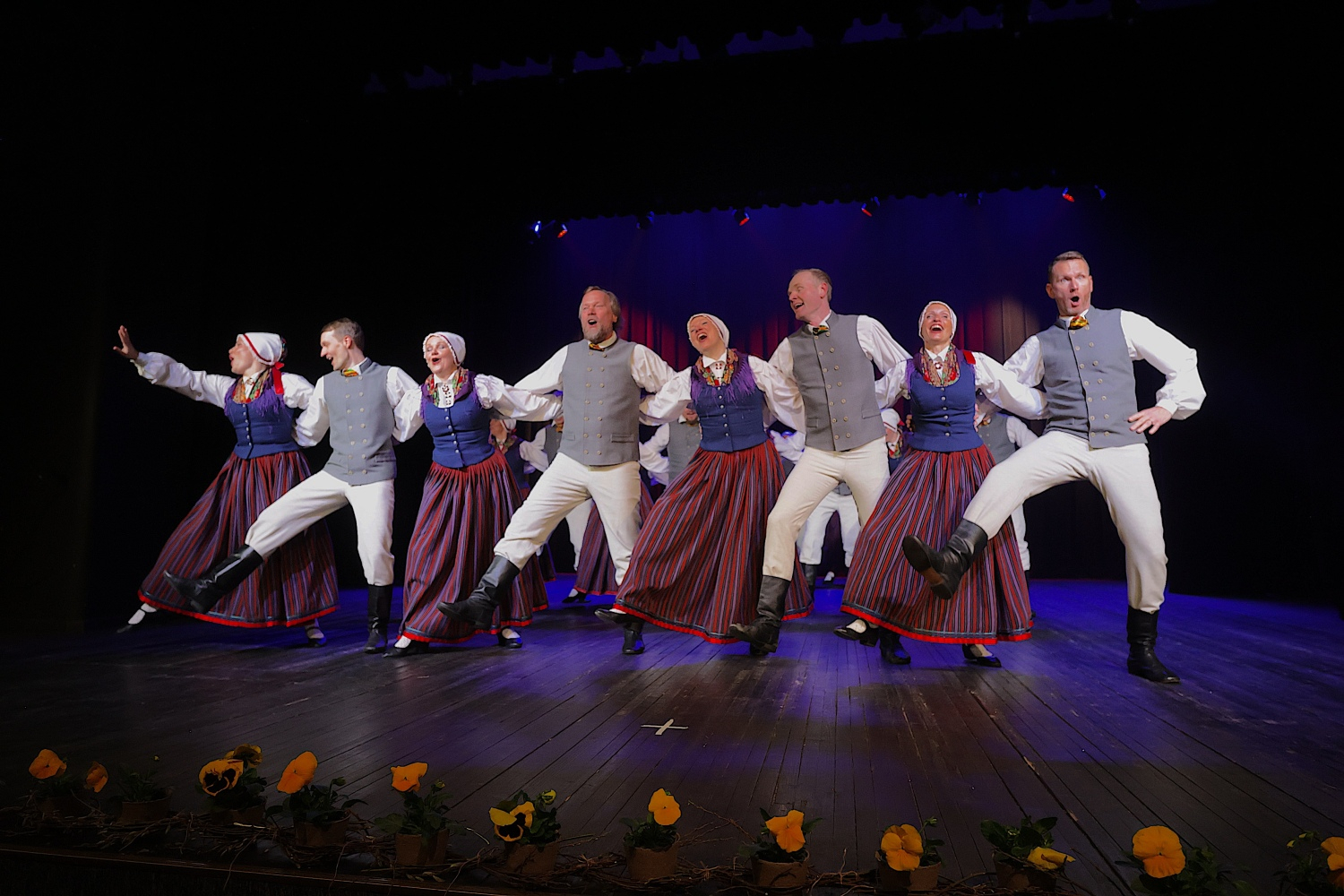 Koncerts "Sadancošana Berģos"