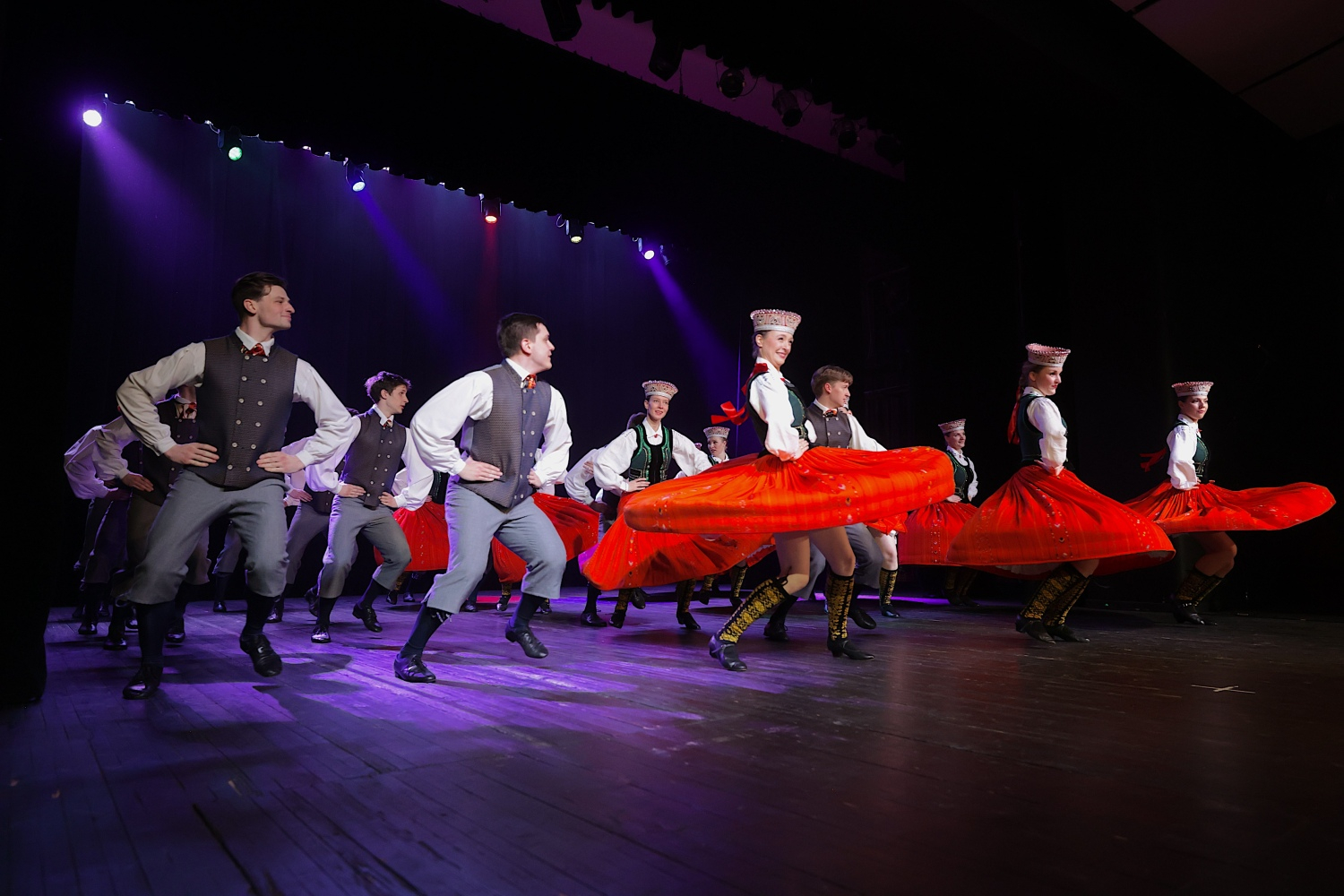 Koncerts "Sadancošana Berģos"