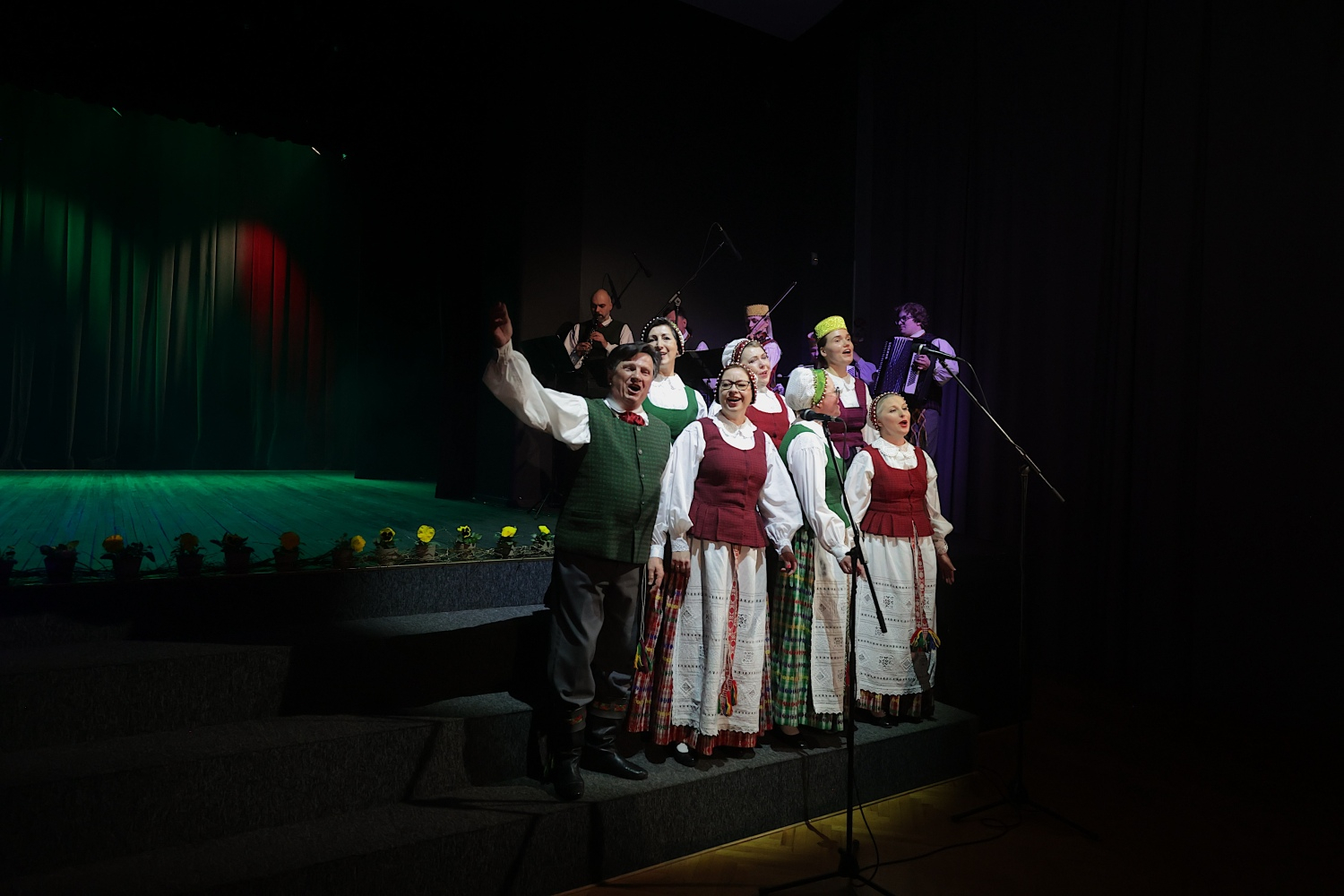 Koncerts "Sadancošana Berģos"