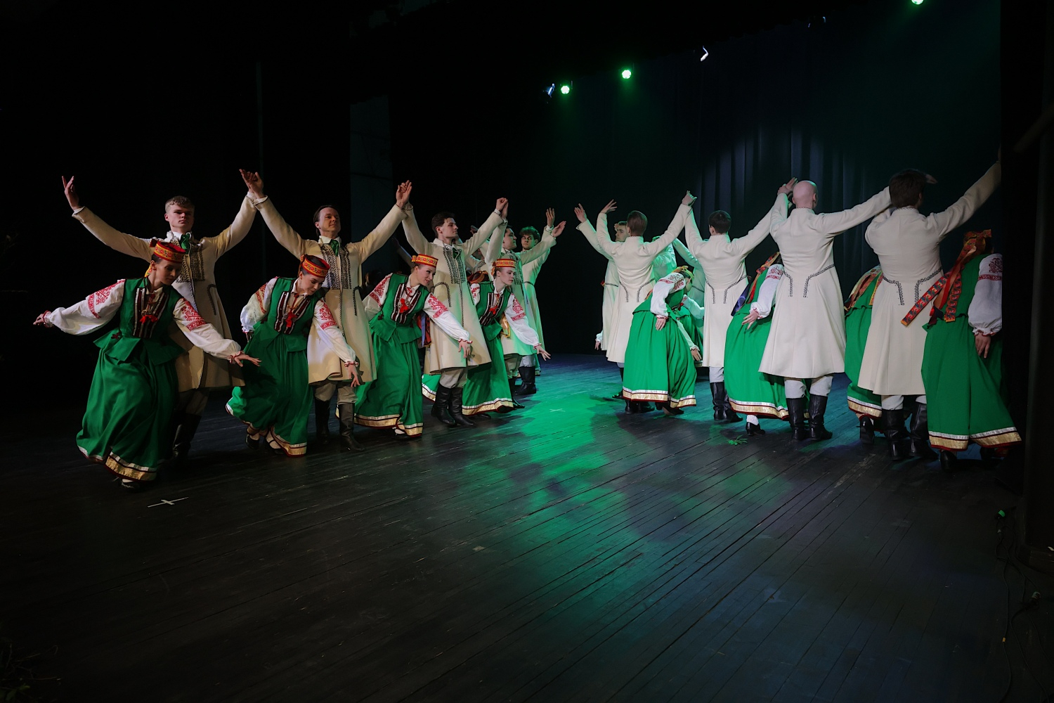 Koncerts "Sadancošana Berģos"