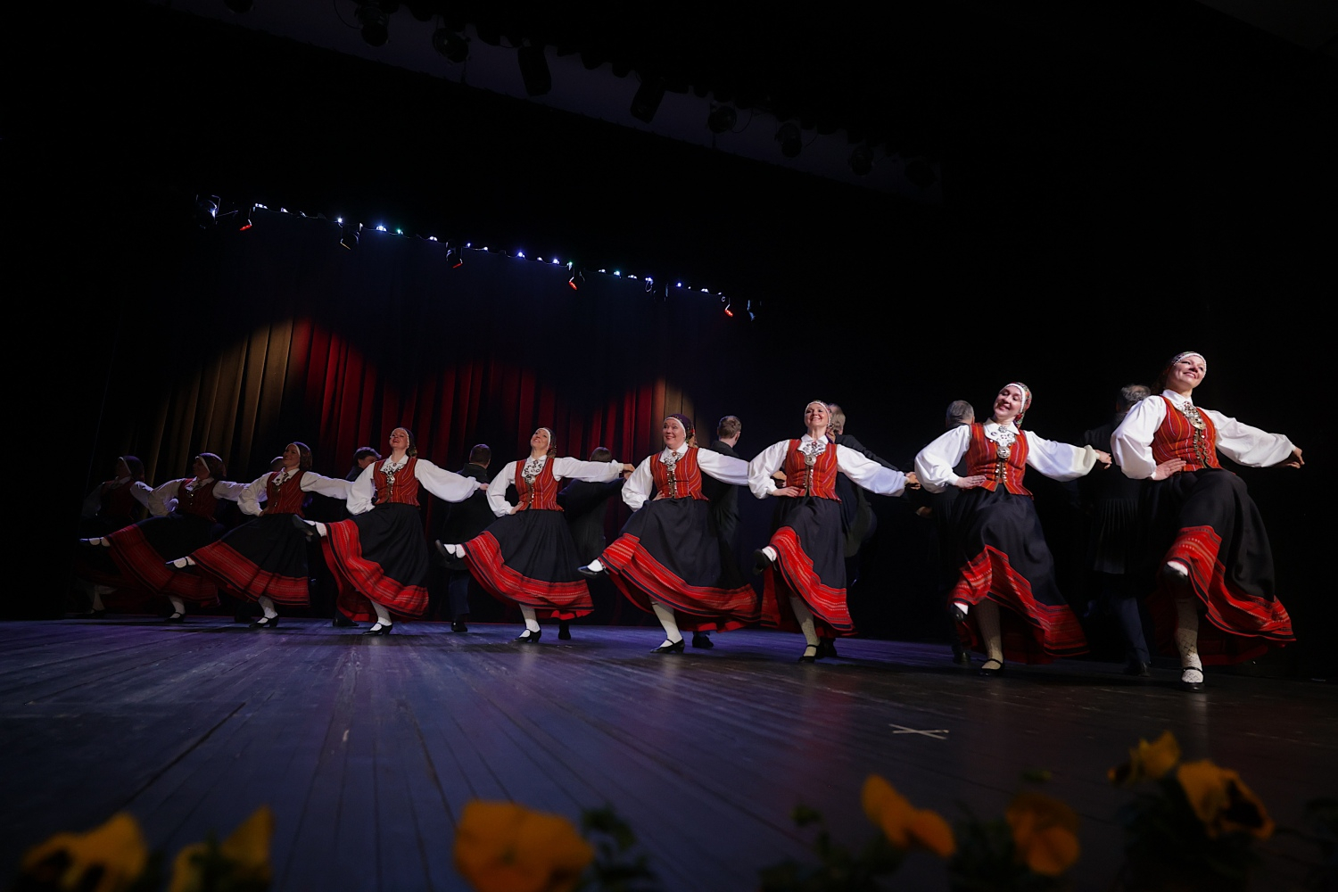 Koncerts "Sadancošana Berģos"