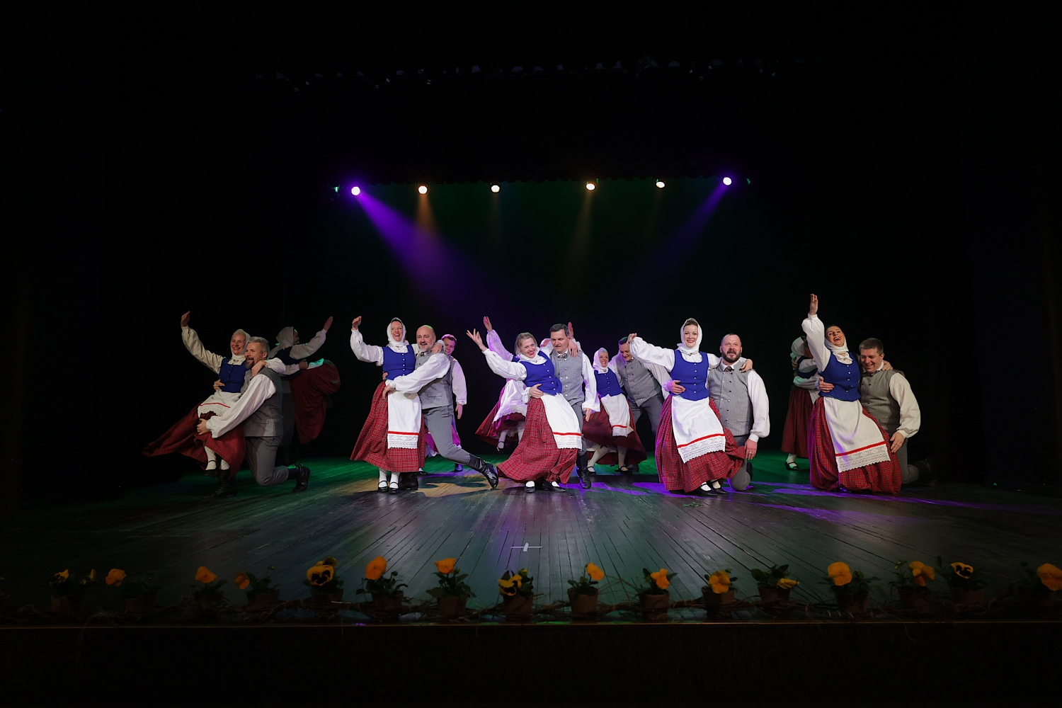 Koncerts "Sadancošana Berģos"