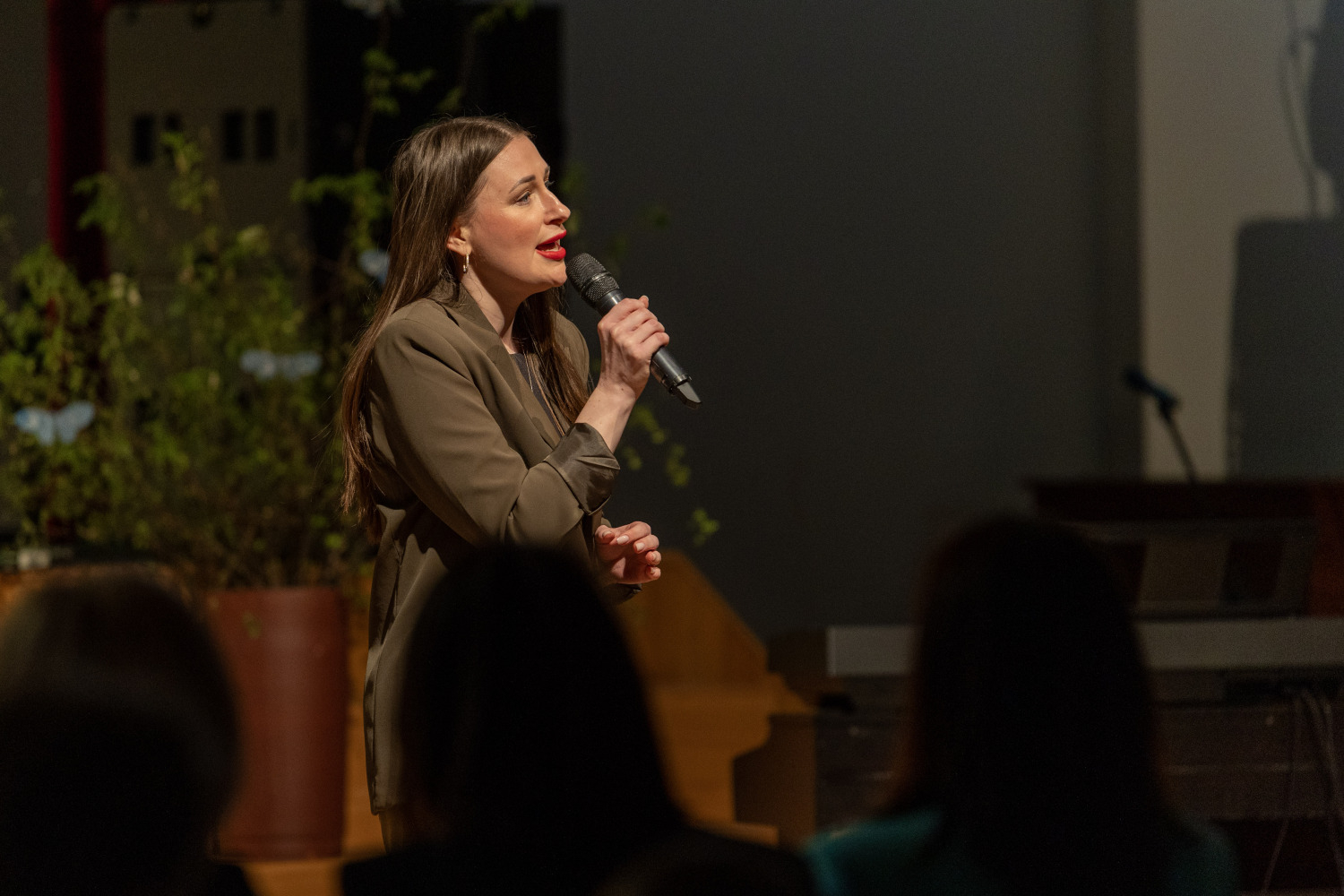 koncerts un izstāde “Draugi vienas upes krastos”