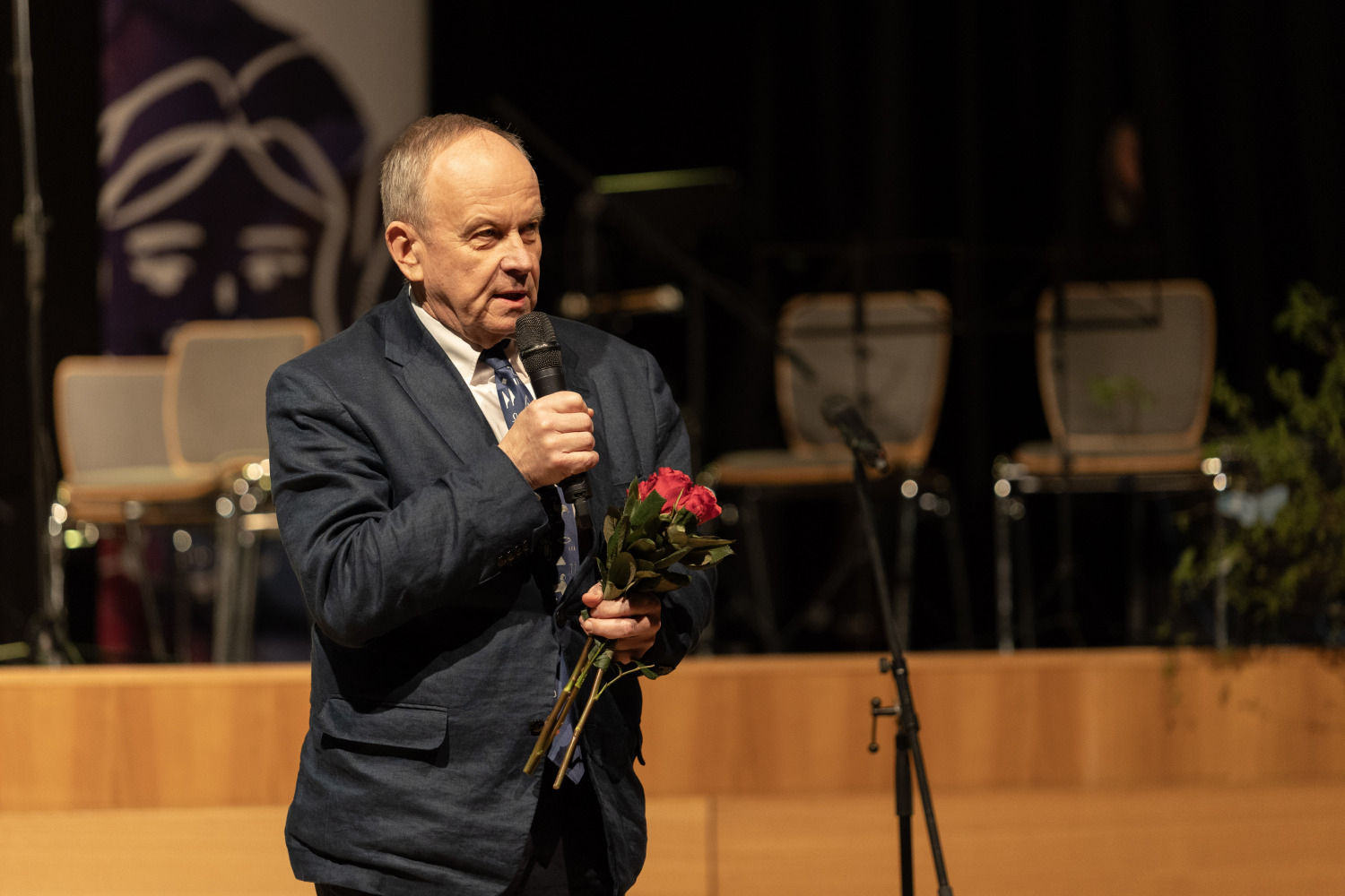 koncerts un izstāde “Draugi vienas upes krastos”