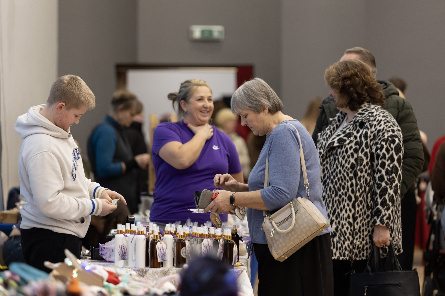 Ziemassvētku tirdziņš un sporta aktivitātes Ropažos