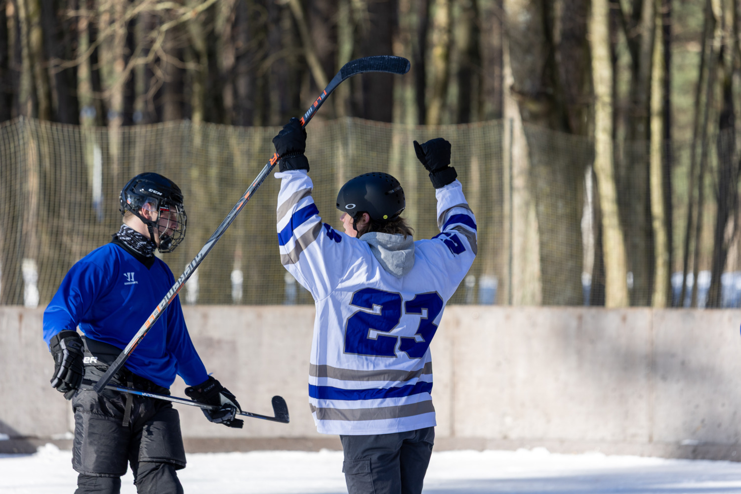 4x4 hokeja turnīrs Ulbrokā