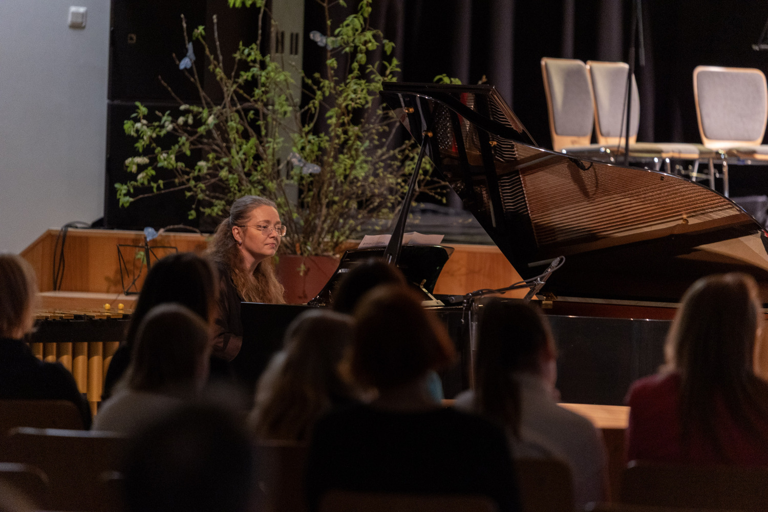 koncerts un izstāde “Draugi vienas upes krastos”