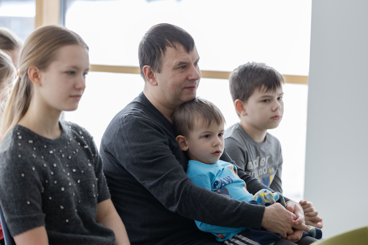 Bērnu, jauniešu un vecāku žūrijas 2025. gada sezonas noslēgums un grāmatu kolekcijas ekspertu tikšanās