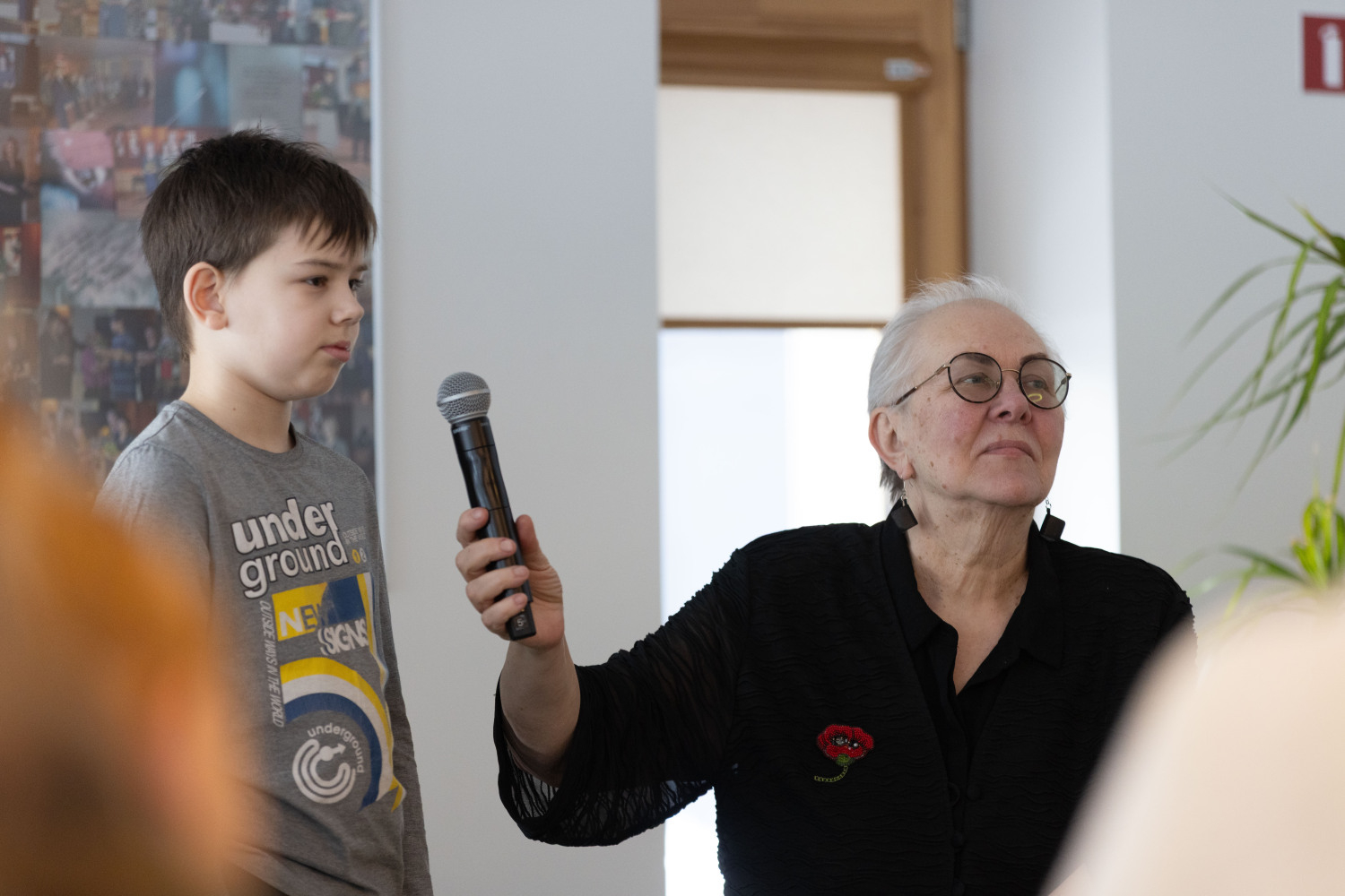 Bērnu, jauniešu un vecāku žūrijas 2025. gada sezonas noslēgums un grāmatu kolekcijas ekspertu tikšanās