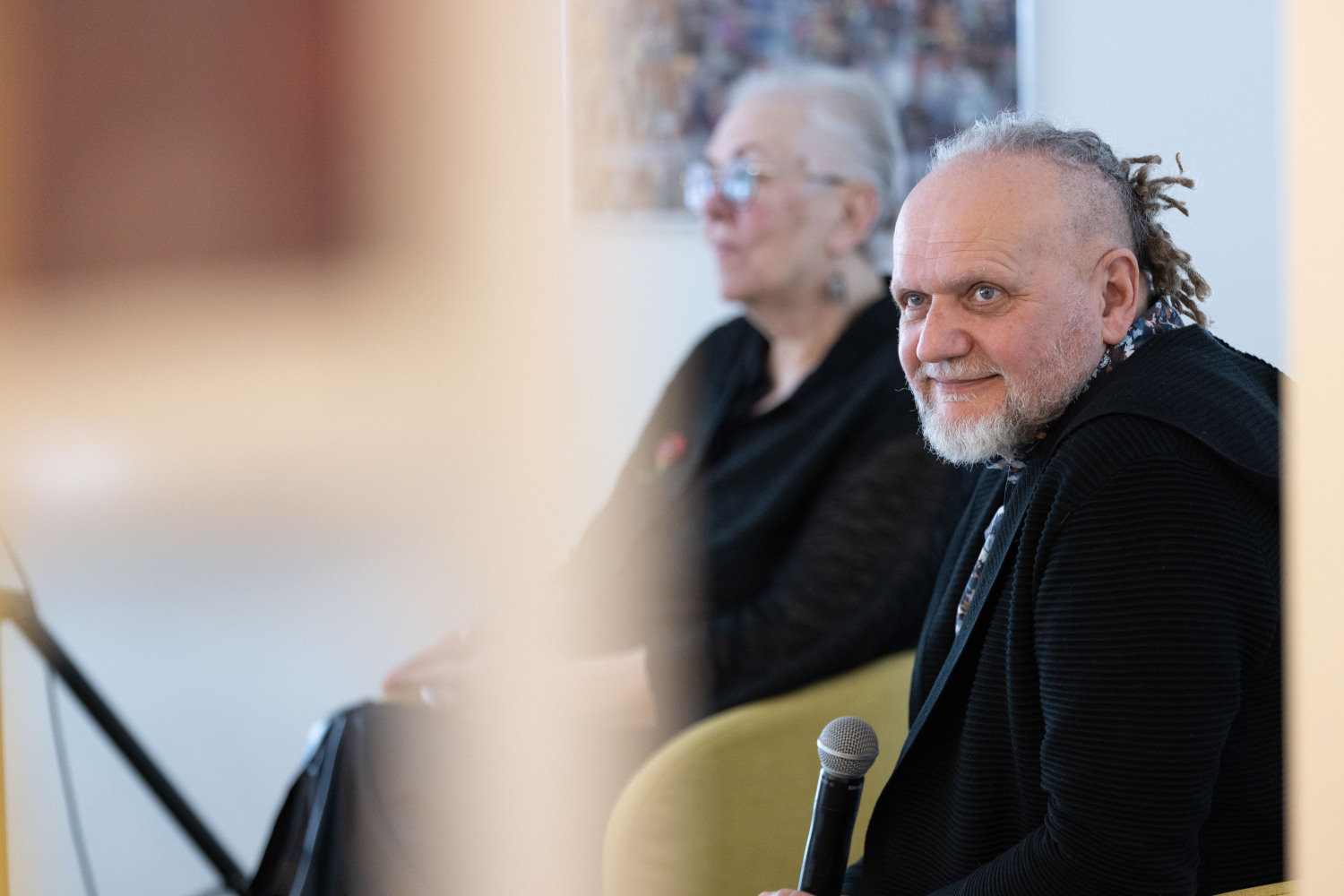 Bērnu, jauniešu un vecāku žūrijas 2025. gada sezonas noslēgums un grāmatu kolekcijas ekspertu tikšanās