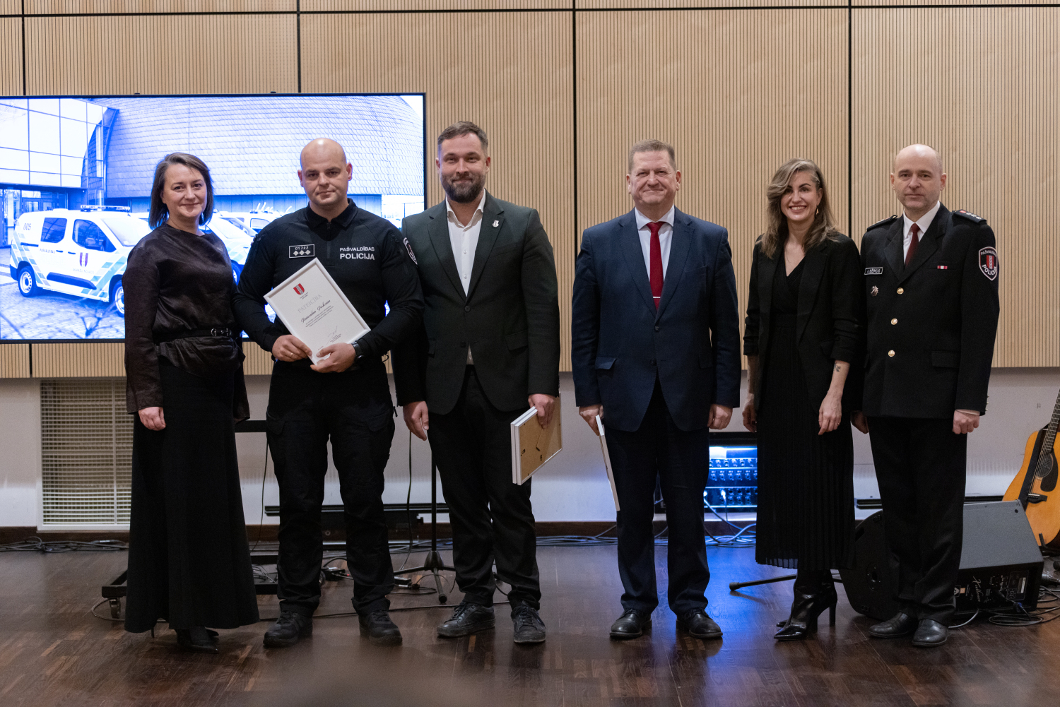 Policijas darbinieku dienā godināti Ropažu novada Pašvaldības policijas darbinieki