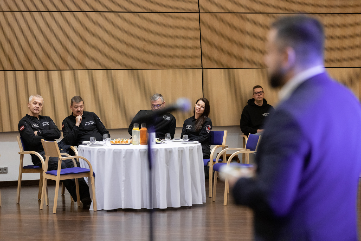 Policijas darbinieku dienā godināti Ropažu novada Pašvaldības policijas darbinieki