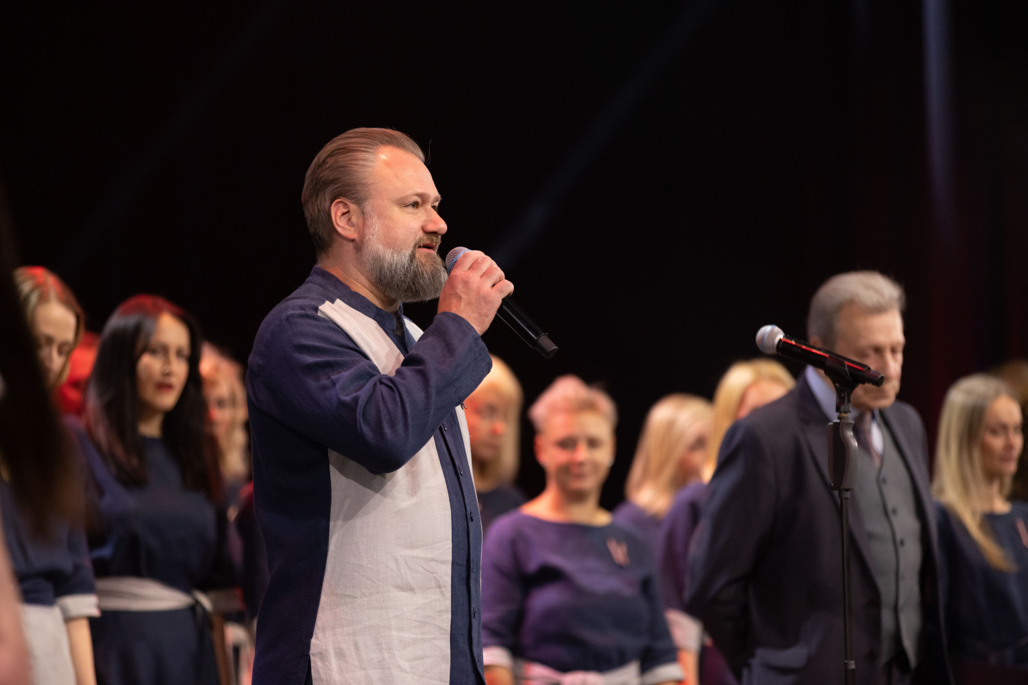 Valsts svētku koncerts “Latviju mīlot” 