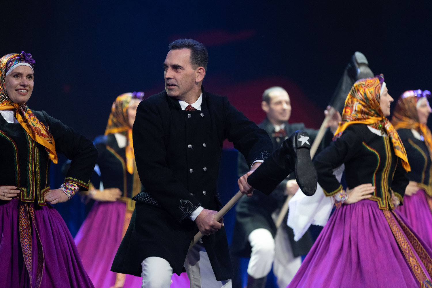 Valsts svētku koncerts “Latviju mīlot” 