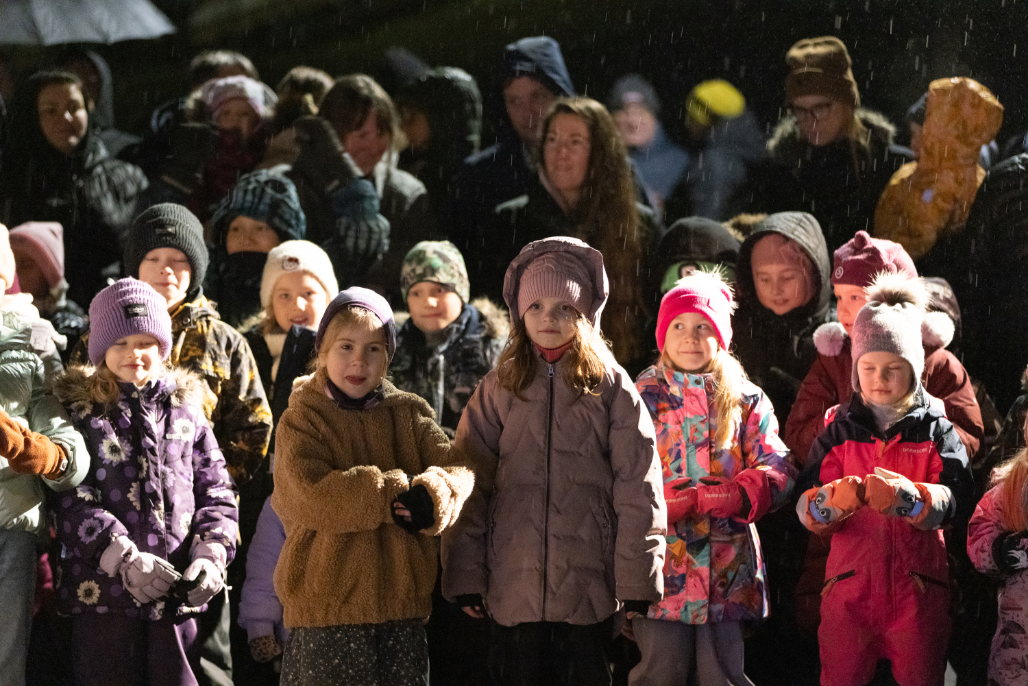 Eglītes iedegšanas pasākums Upesciemā