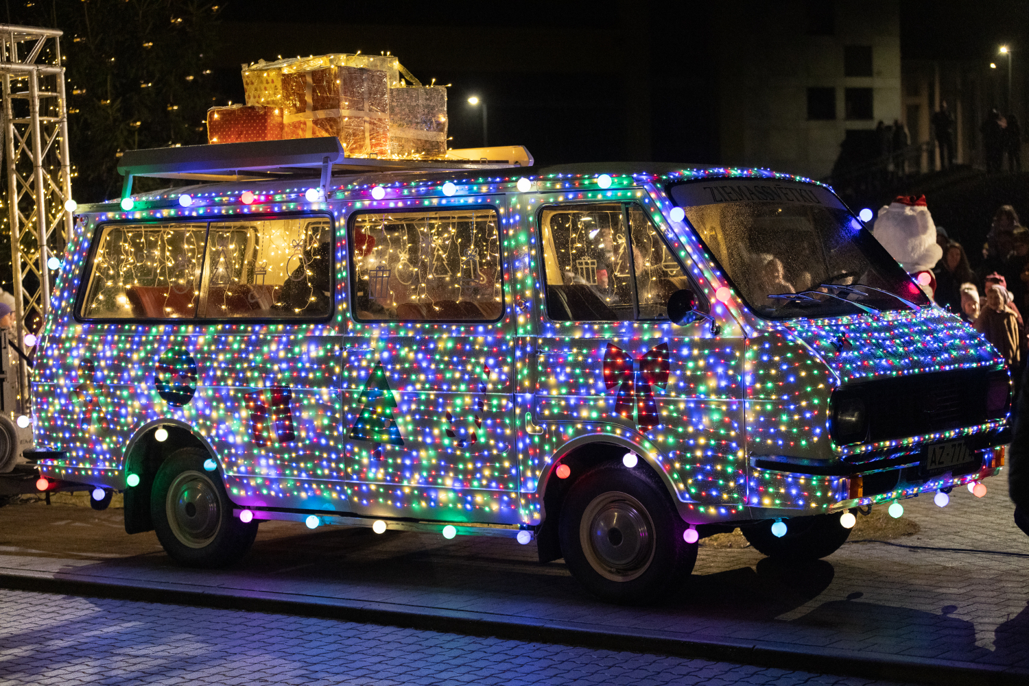 Eglītes iedegšanas pasākums Upesciemā