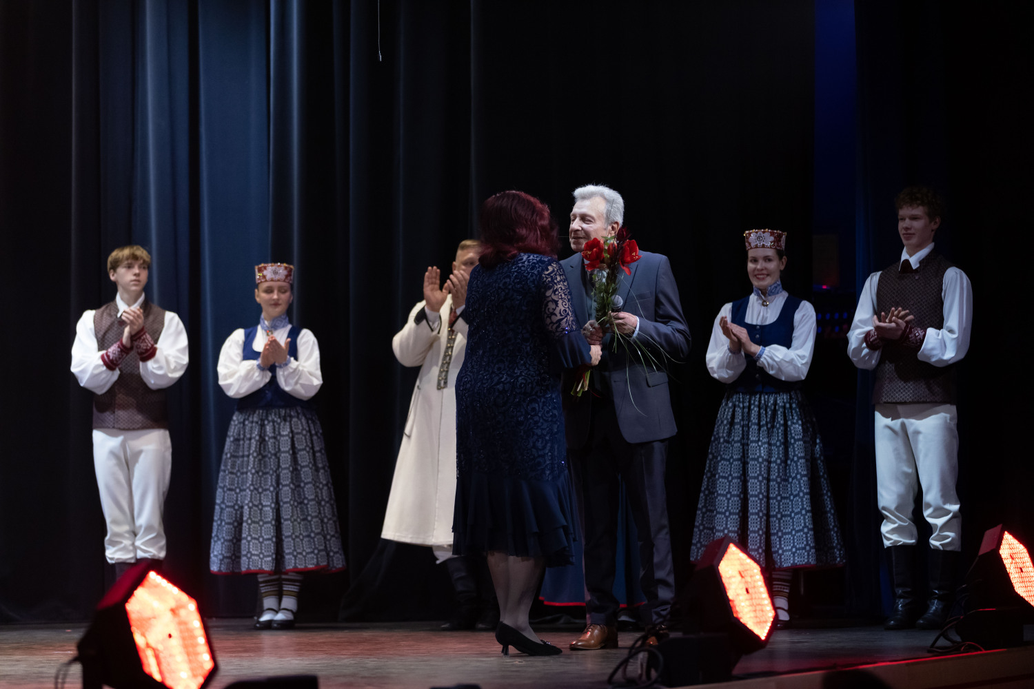 Valsts svētku koncerts “Latviju mīlot” 