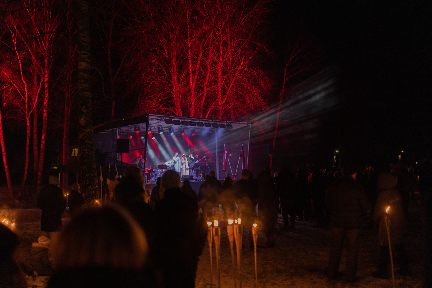 Latvijas valsts svētku koncerts Upesciemā