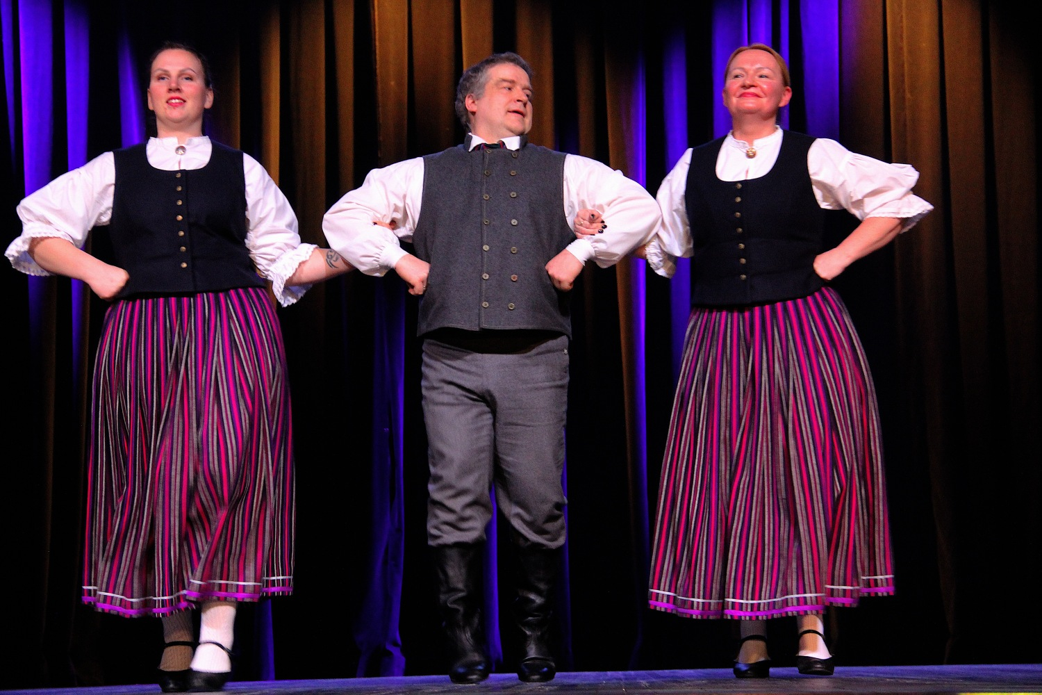 Deju koncerts "Eima visi danci vest"